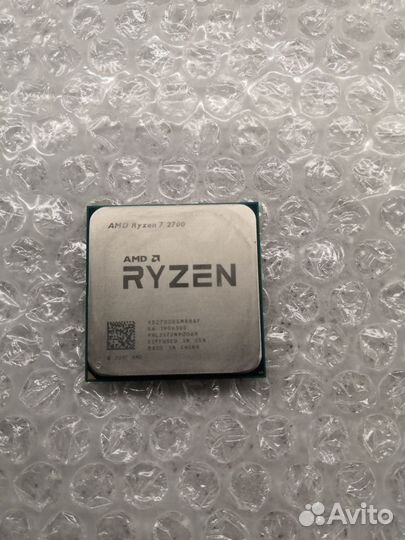 Процессор AMD Ryzen 7 2700