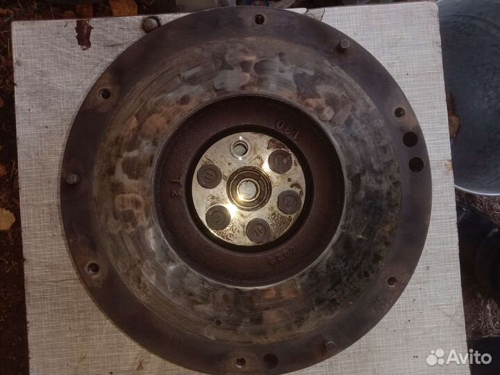 Маховик Mitsubishi L200 2006-2014