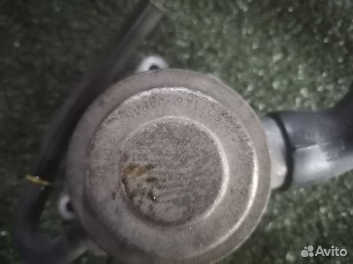 Клапан вентиляции картерных газов Mercedes Cls350