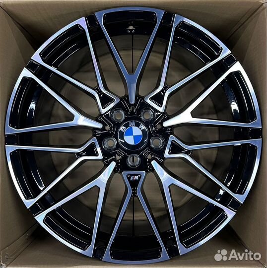 Диски на бмв BMW X6 G06 818 стиль R21