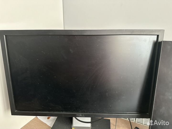 Монитор Dell u2311hb