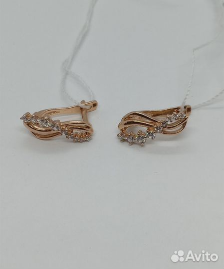 Серьги с синтетическим камнем Золото