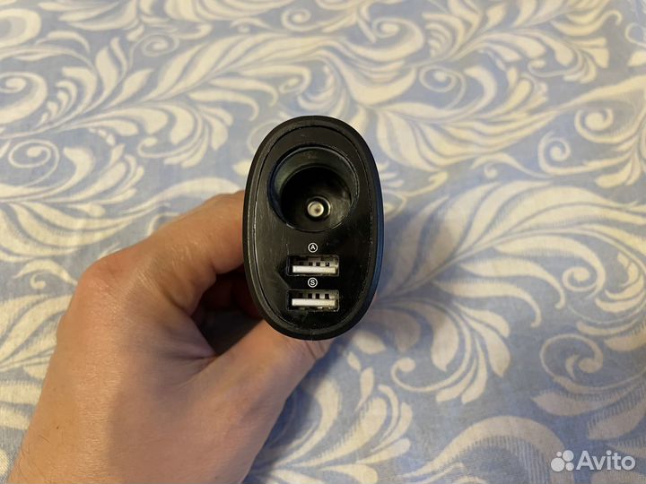 Зарядное устройство Ginzzu в прикуриватель