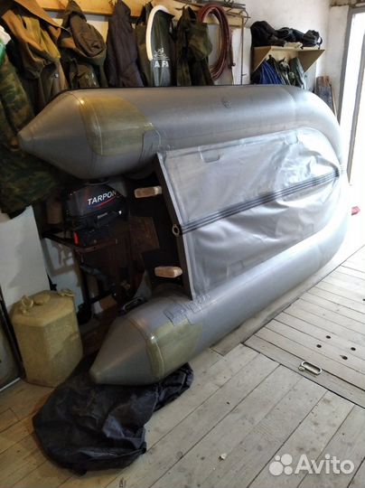 Надувная лодка