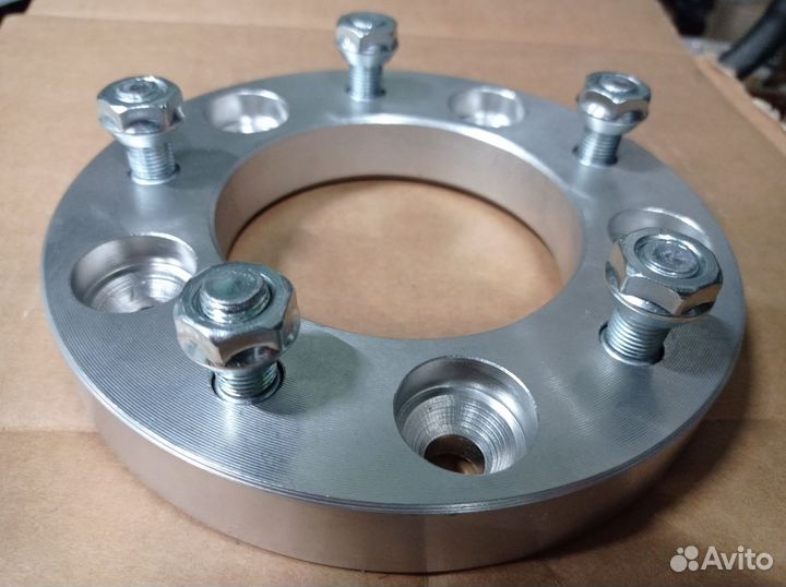 Проставка для выноса колёс 25SP5x139,7 HUB 98,5