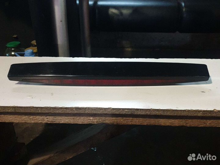 Стоп сигнал в крышку багажника инфинити fx35 s50