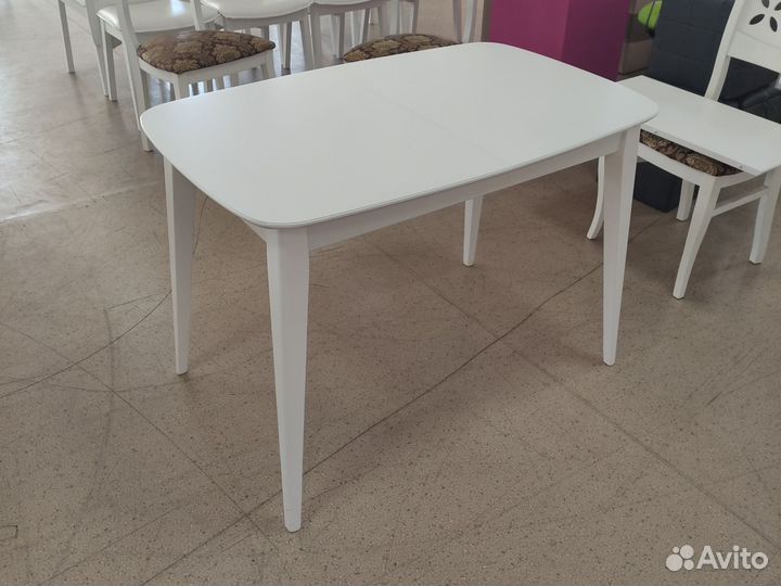 Кухонный стол