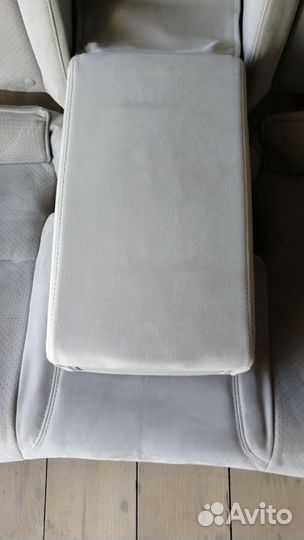 Салон lexus is 250