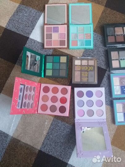 Палетки теней Ever Beauty, Farres, Vivienne Sabo