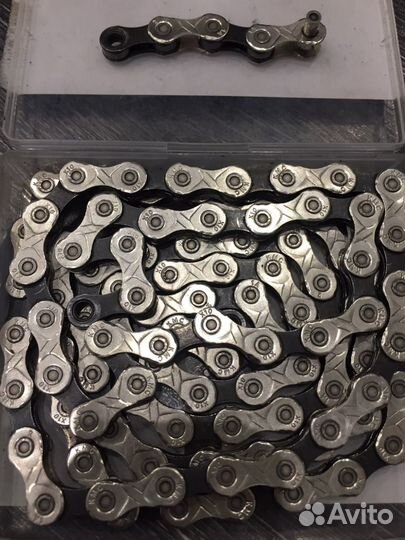 Велосипедная цепь 10ск. KMC