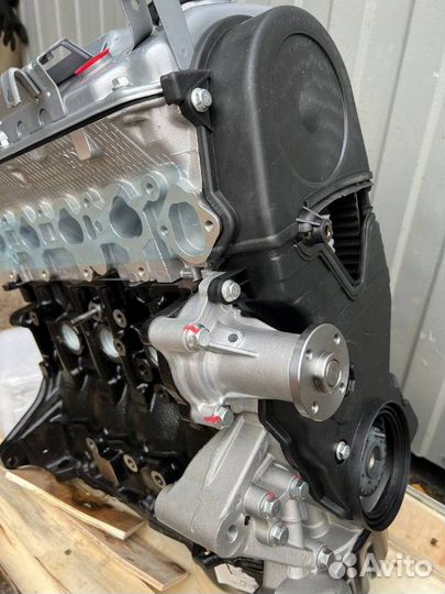 Двигатель Новый Mitsubishi Lancer CS1A 4G18