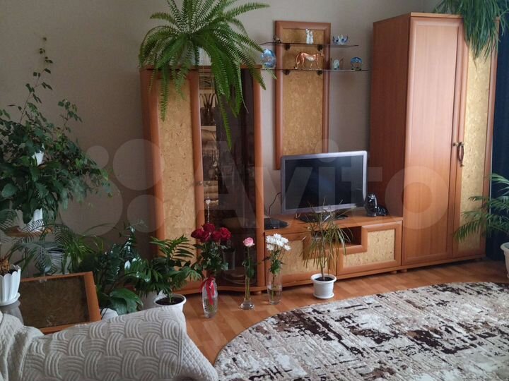 2-к. квартира, 53 м², 2/9 эт.