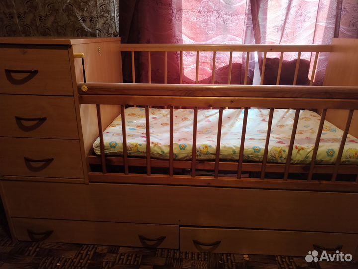 Кровать детская + ортопедический матрас