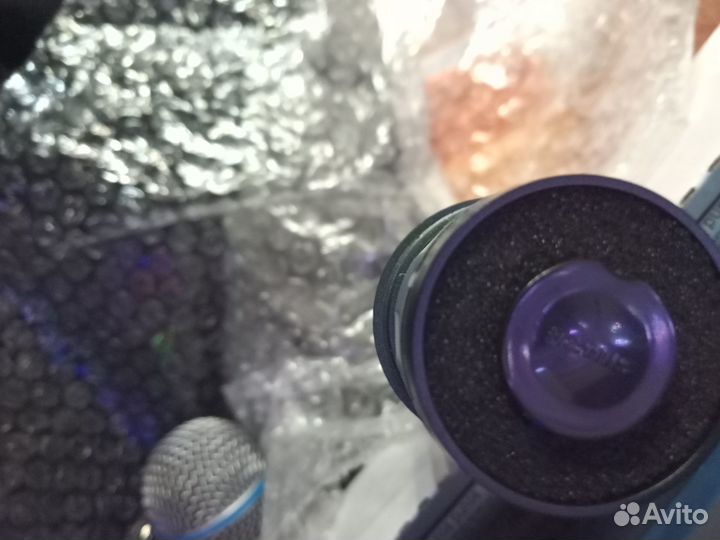 Куча оборудования для звукозаписи