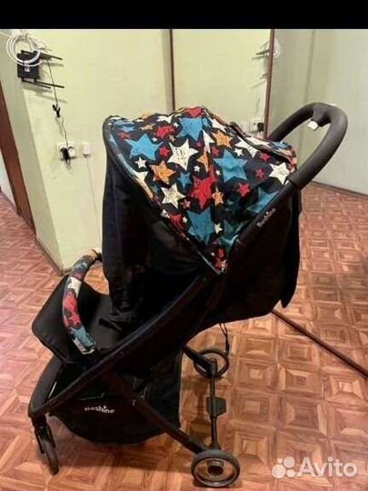 Прогулочная коляска