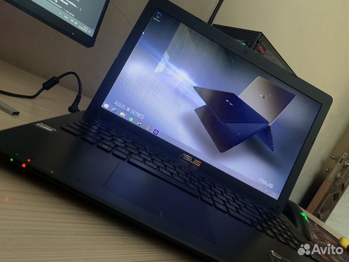 Ноутбук бу asus