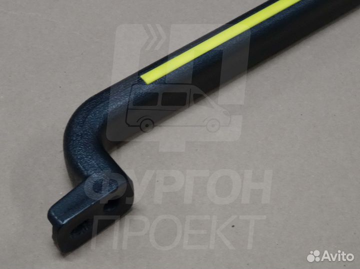 Поручень держатель на стойку сдвижной двери в авто