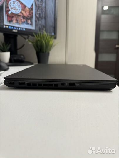 ThinkPad T460 (Core i5, 8/256гб, SSD, FHD IPS)