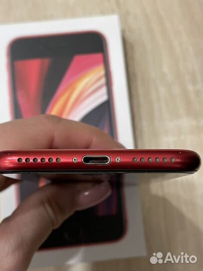 iPhone SE (2020), 128 ГБ