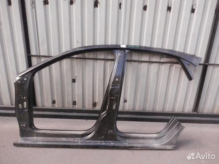 Панель боковая кузова/стойка левая Volkswagen Polo
