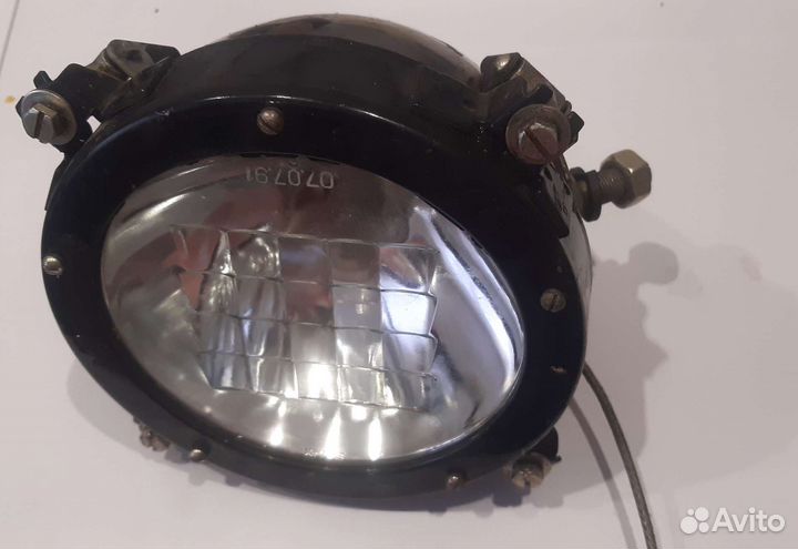 Танковые фары