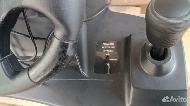Игровой руль