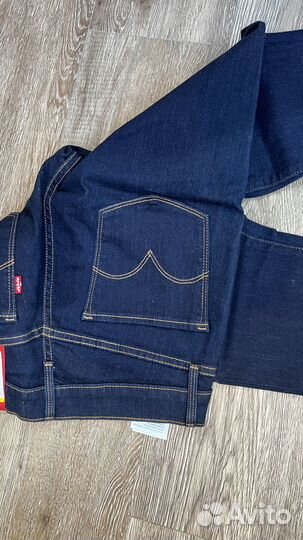 Новые джинсы Levi's 311 shaping skinny оригинал