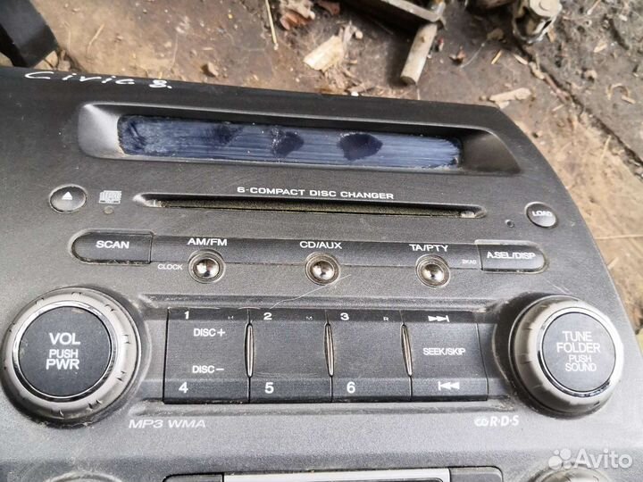 Магнитола Honda Civic 8