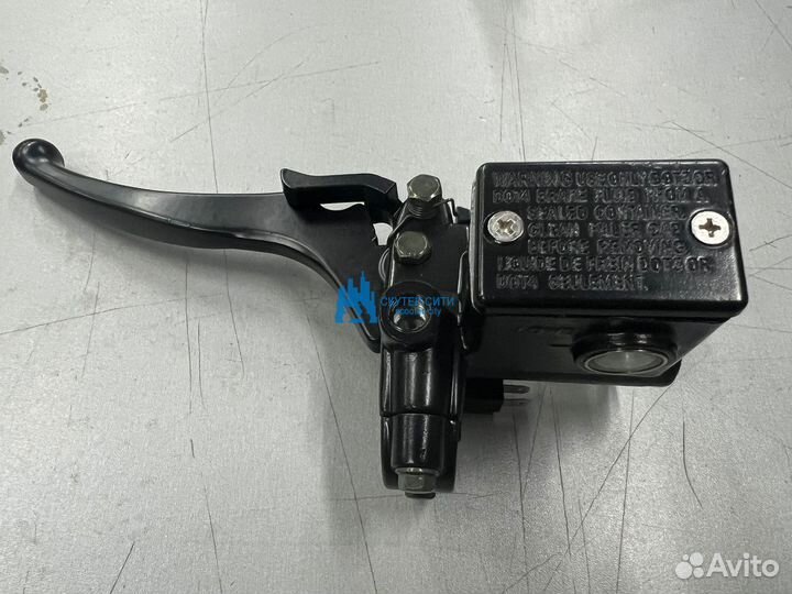 Цилиндр тормозной/тормозная машинка левый с паркин