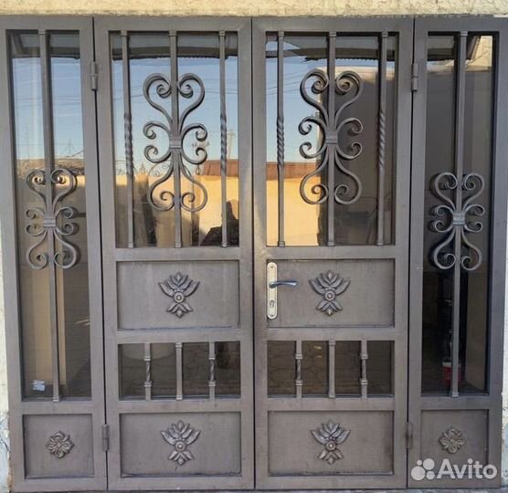 Дверь входная металлическая