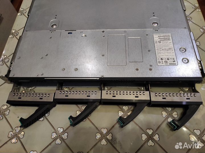 1U Сервер Intel R1304btlshbn Е3-1220 8gb Raid