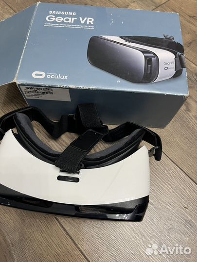 Очки виртуальной реальности samsung gear vr