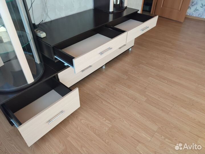 Стенка горка под телевизор бу