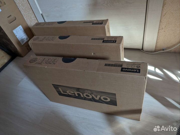 Новый Lenovo 15.6 Ryzen 5 5625U/8/256Gb