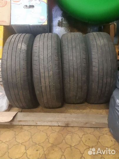 Dunlop Grandtrek ST30 225/65 R17