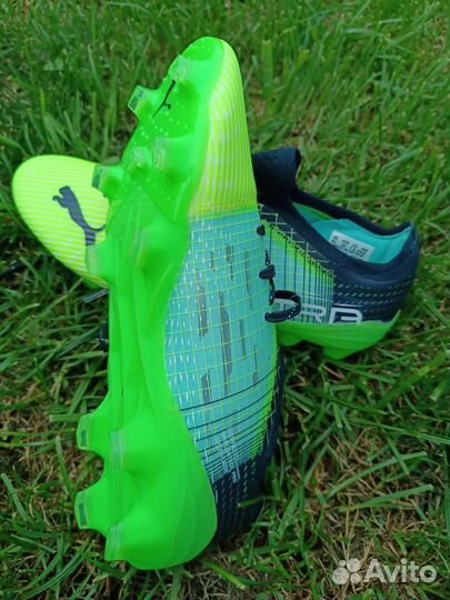 Футбольные бутсы puma ultra