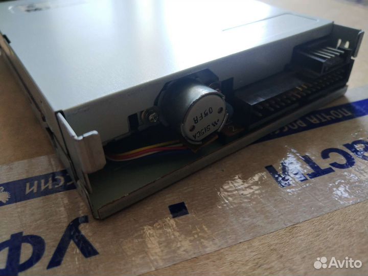 Дискетник Mitsubishi