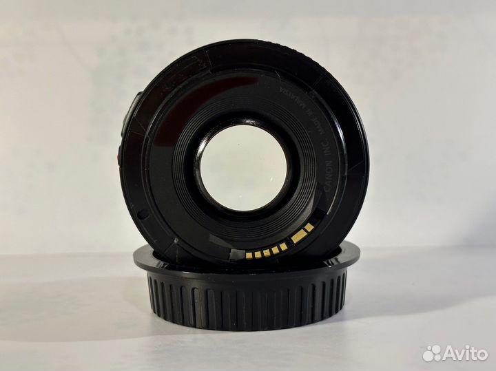 Объектив Canon EF 50mm f 1 8 ii