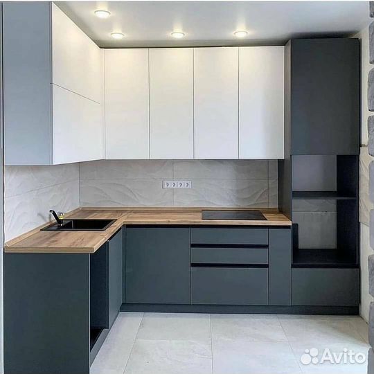 Кухни на заказ / Кухонный гарнитур