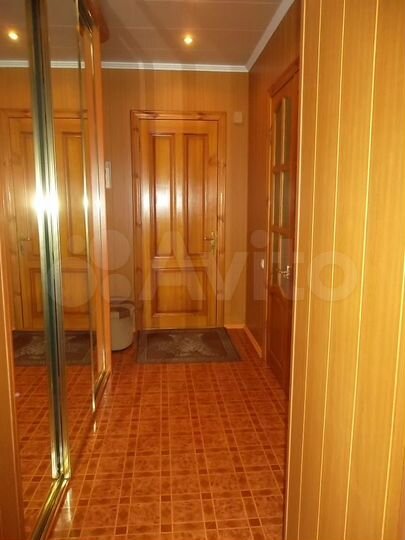 2-к. квартира, 55 м², 4/4 эт.