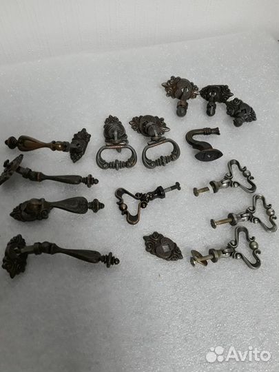 Мебельные ручки