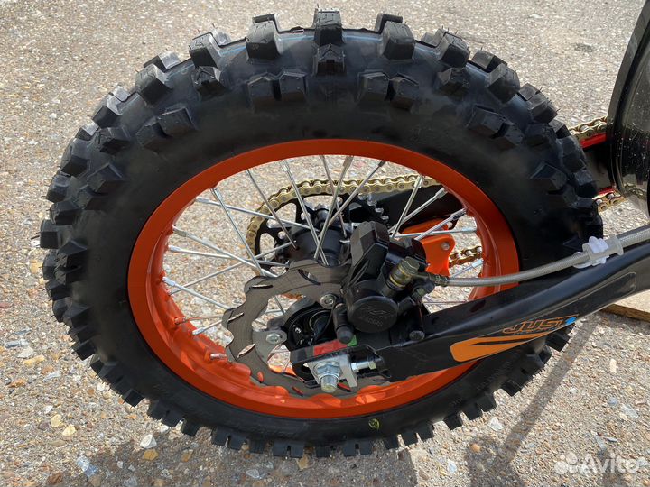 Питбайк Kayo Evolution yx125em 17/14 эл.стартер