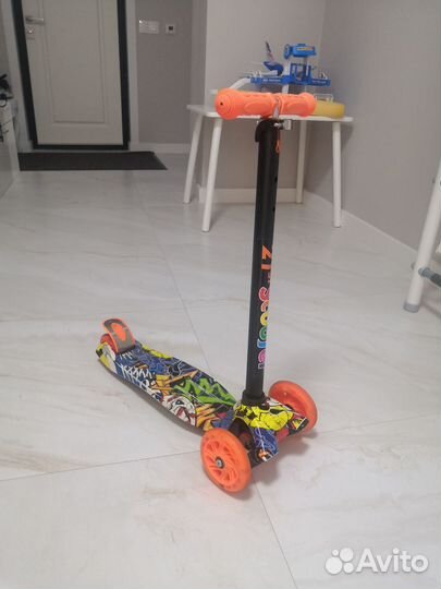 Самокат детский 3колесный