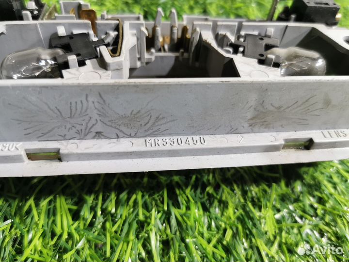 Плафон салона контрактный Mitsubishi Pajero (V60)