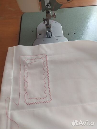 Швейная машинка бу 