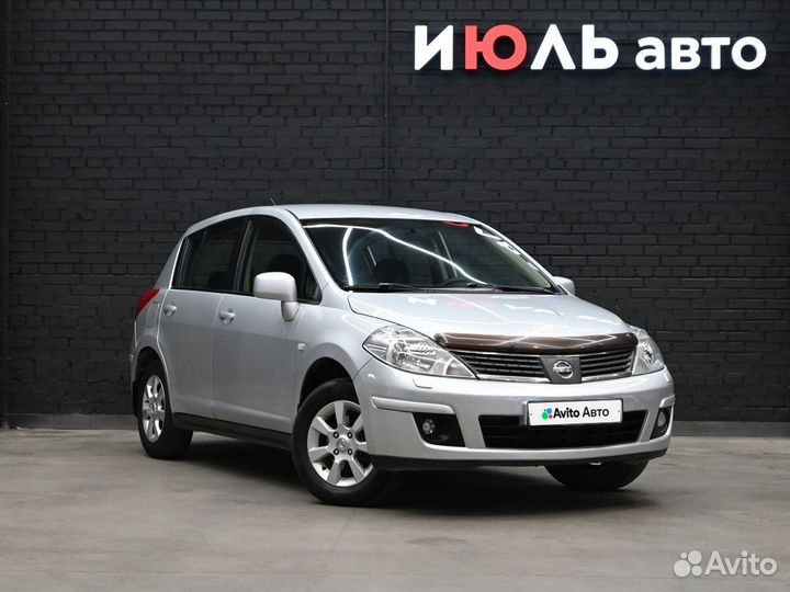 Nissan Tiida 1.6 МТ, 2010, 197 789 км