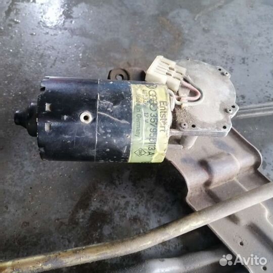 Трапеция дворников с моторчиком