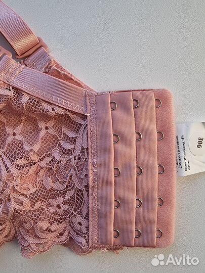 Бюстгальтер новый 90Е