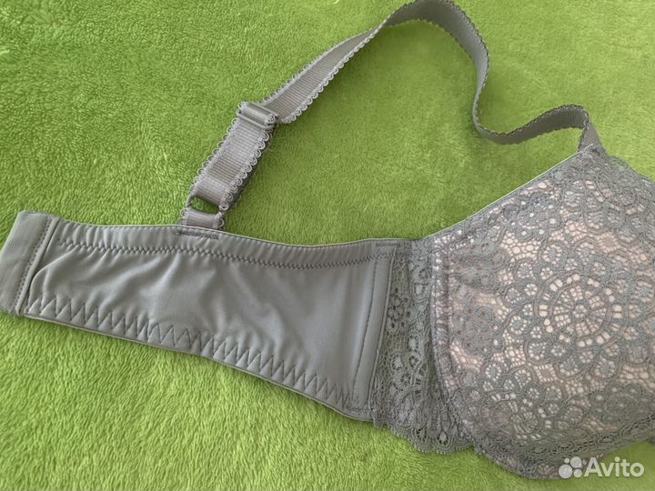 Бюстгальтер