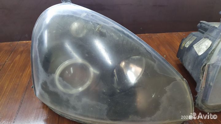 Передние фары на priora 1